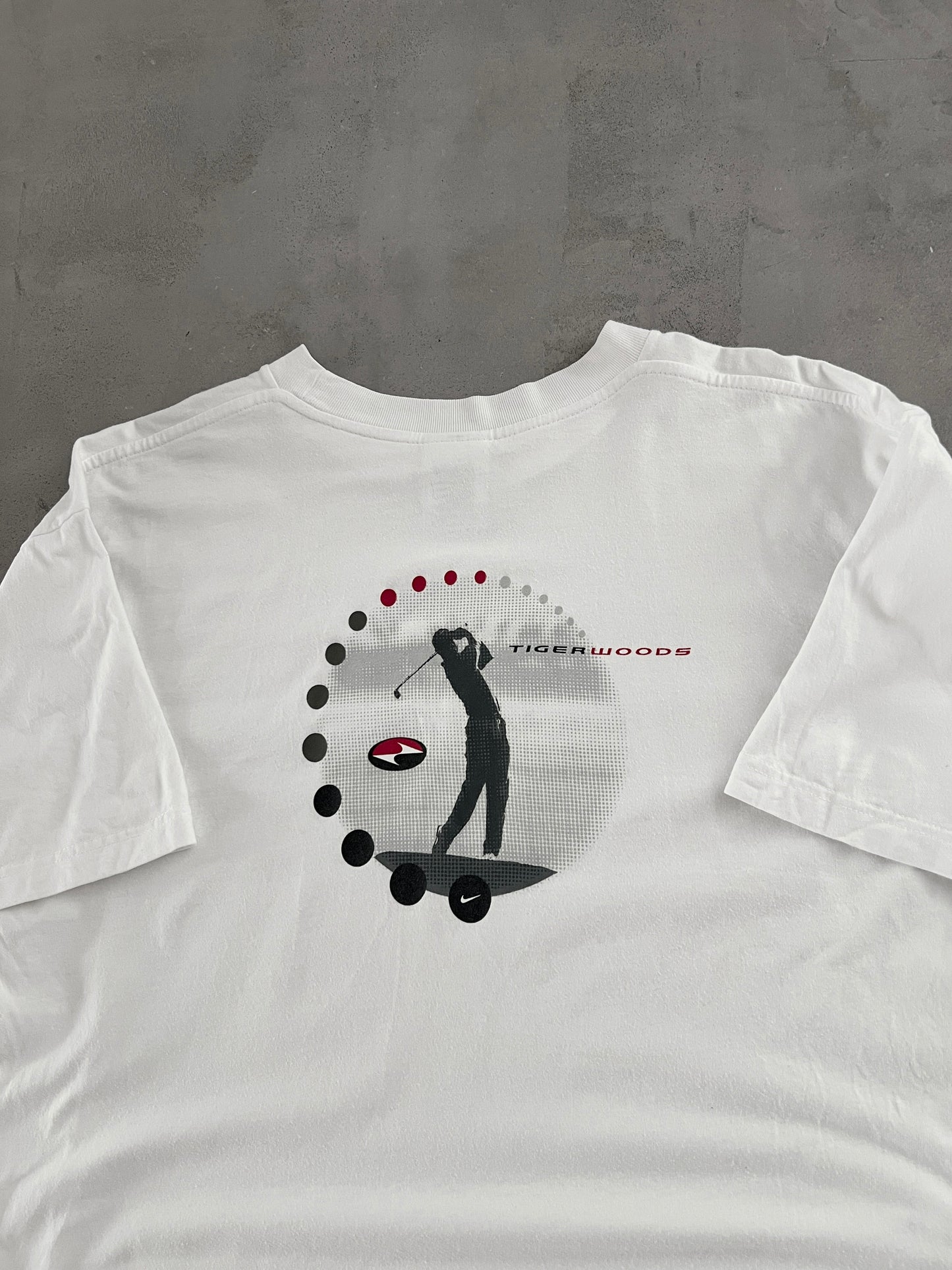 WHITE TIGER WOODS NIKE GOLF TEE - 1990S - XL