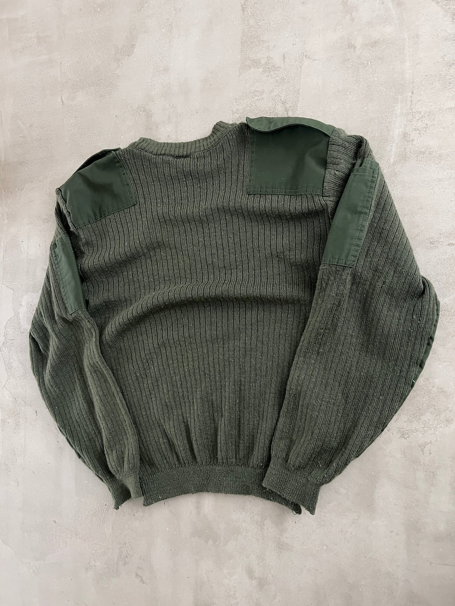 OLIVE MILITARY/ARMY KNIT SWEATER - 1990S - S/M