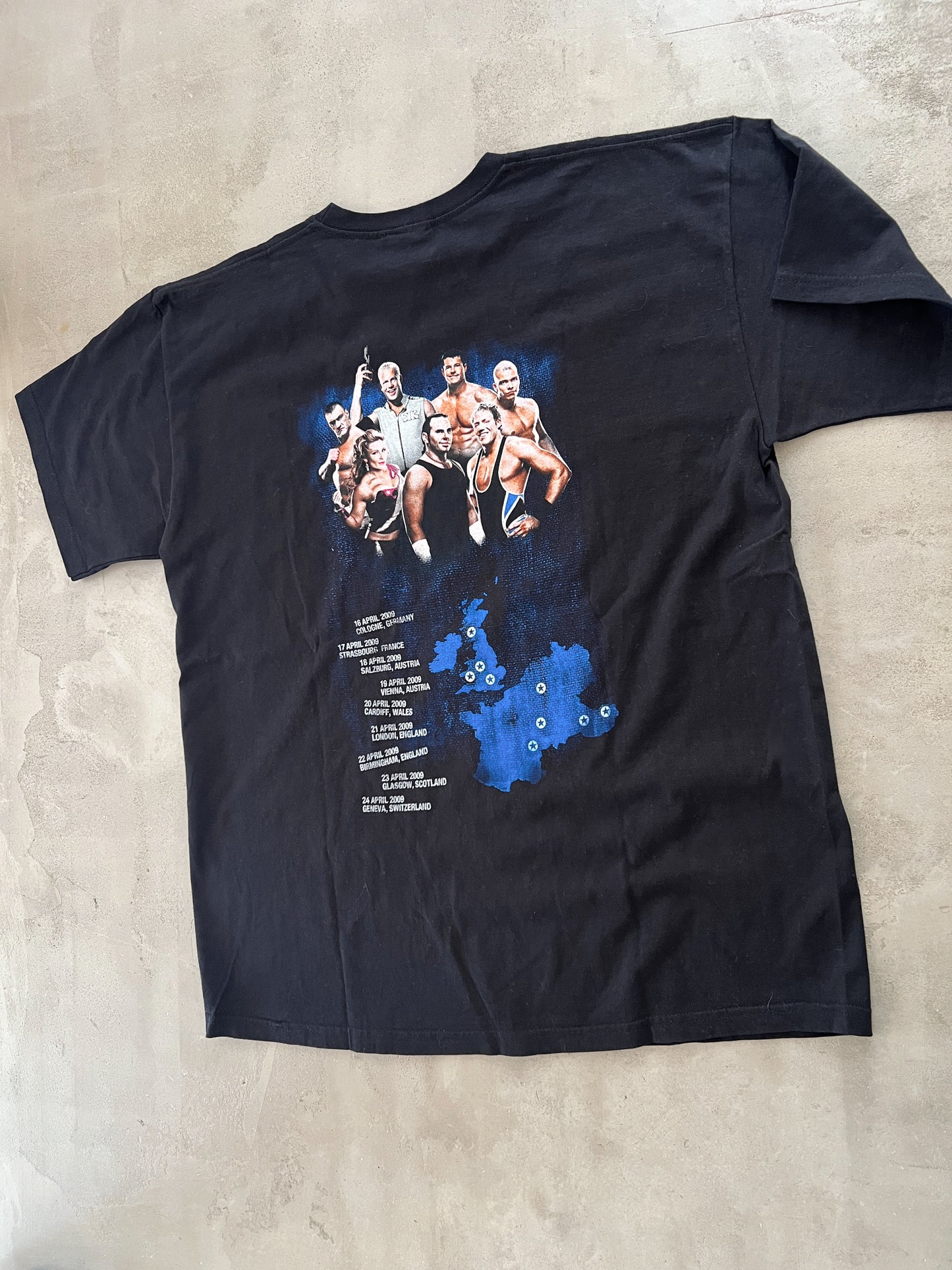 BLACK WWE WRESTING TEE - 2000S - XL
