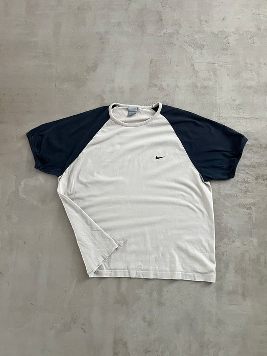 BEIGE NIKE TEE - 2000S - M