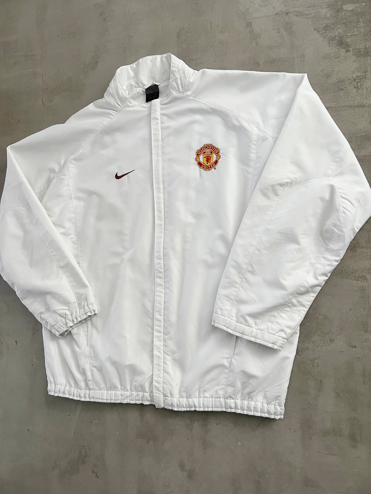 WHITE MANCHESTER UNITED NIKE JACKET - 2000S - S/M