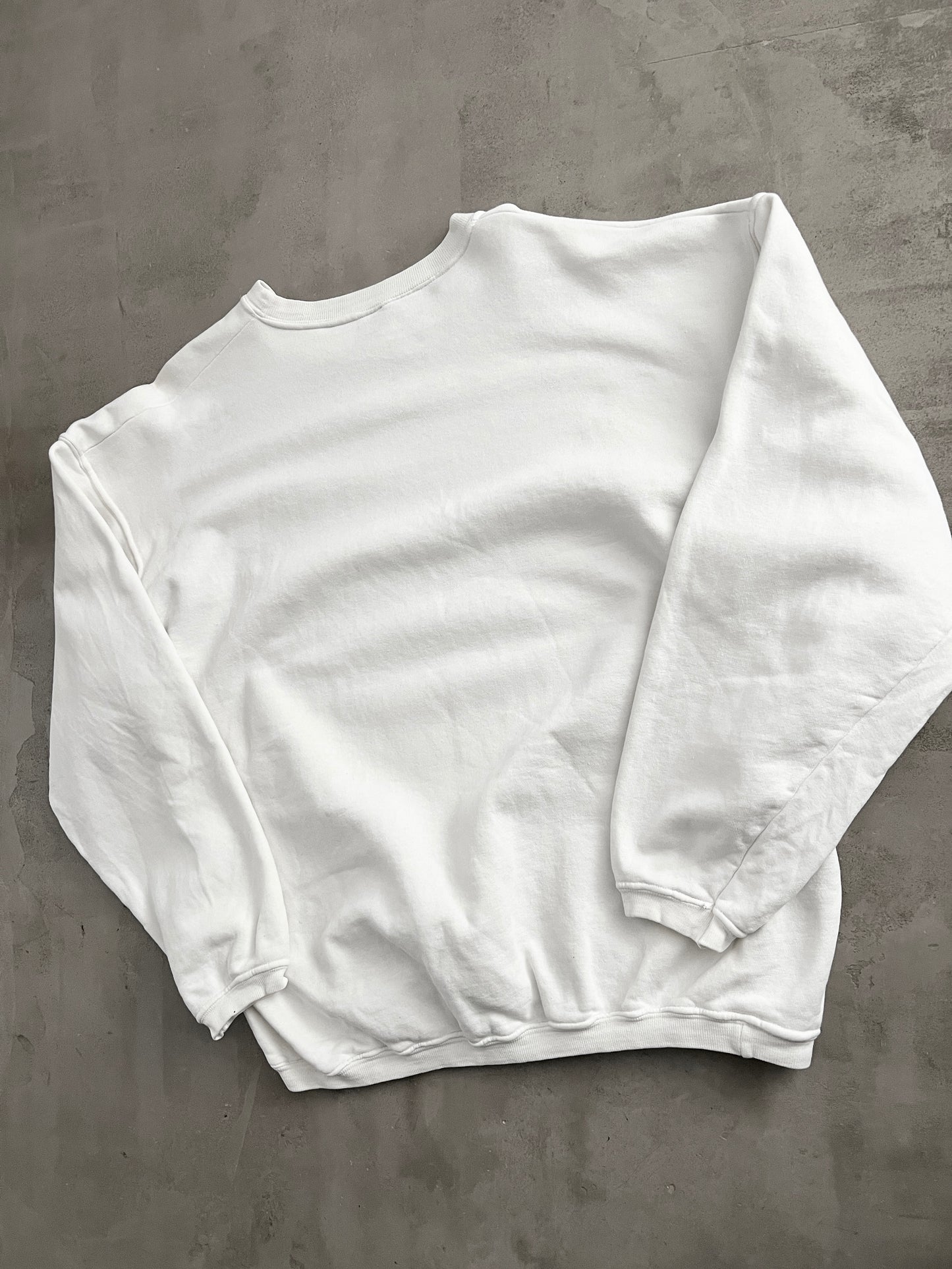 WHITE PORSCHE SWEATER - 1990S - L/XL