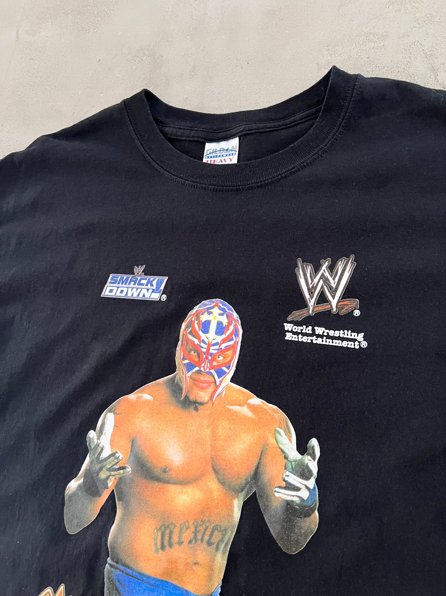 BLACK WWE REY MYSTERIO TEE - 2000S - L