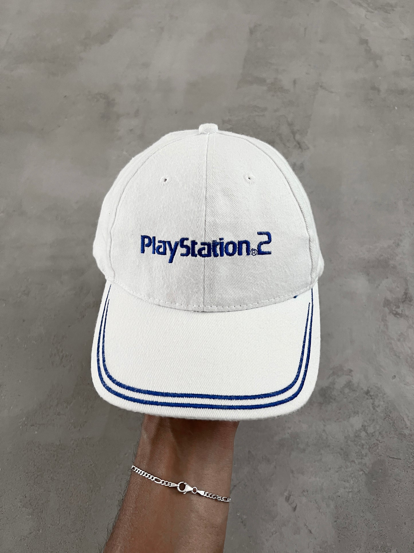WHITE/BLUE PLAYSTATION 2 CAP - 2000S