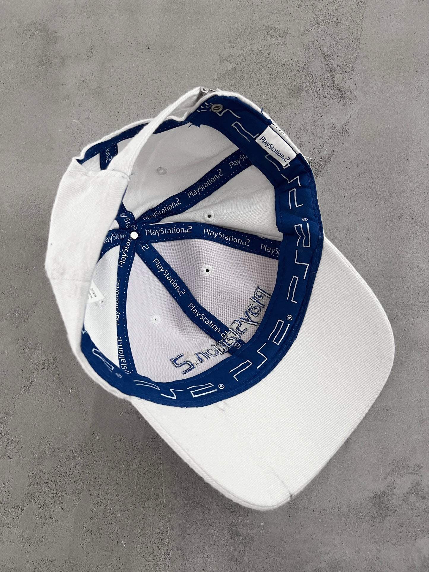 WHITE/BLUE PLAYSTATION 2 CAP - 2000S