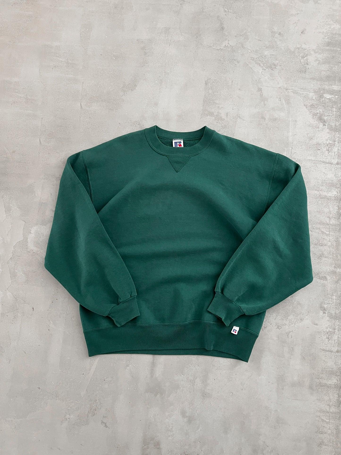 GREEN RUSSELL SWEATER - 1990S - L/M