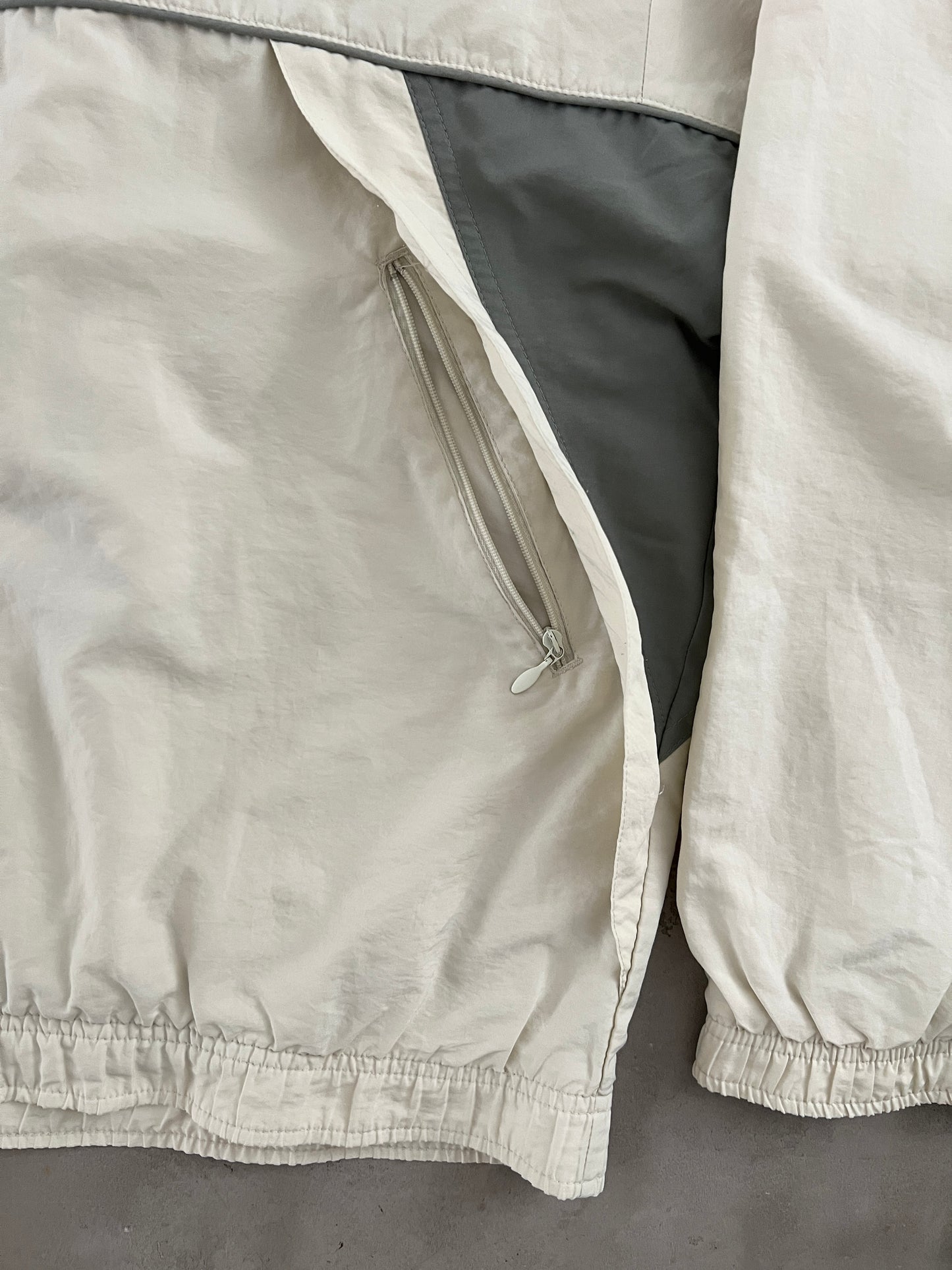 CREME NIKE TRACK JACKET - 2000S - M/S