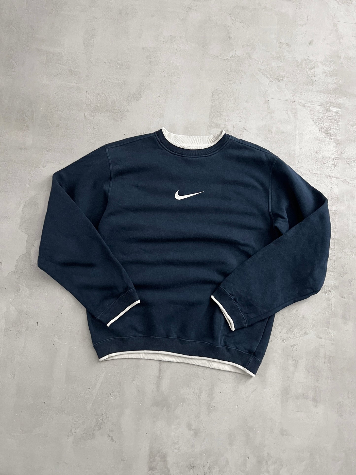 NAVY NIKE SWEATER - 2000S - L/M