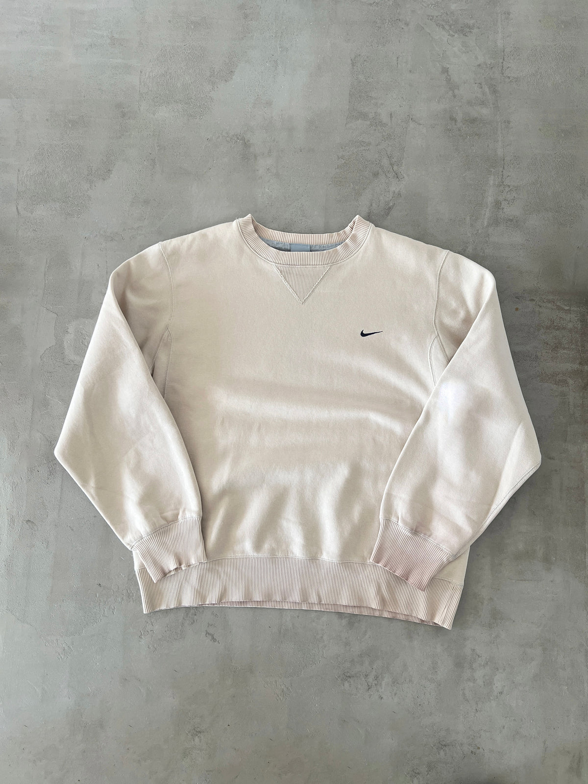 BEIGE NIKE SWEATER - 2000S - M