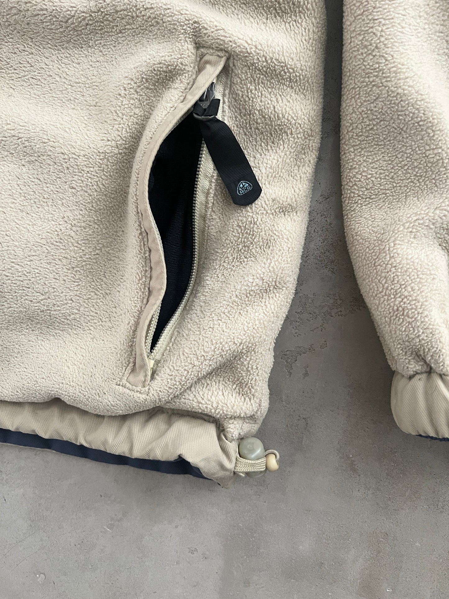 BEIGE 2 SIDE NIKE ACG FLEECE - 2000S - XL/L