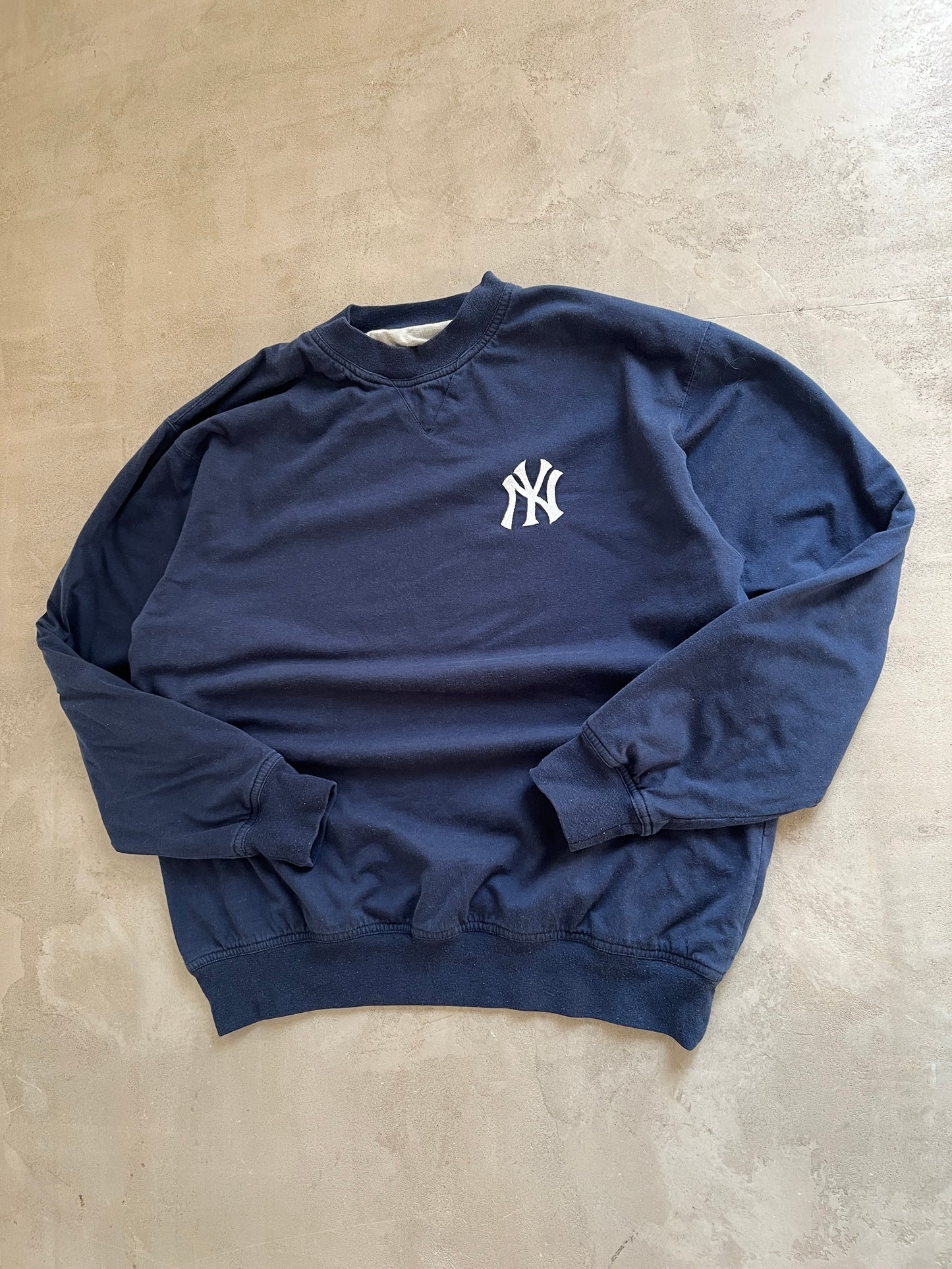 NAVY/GREY REVERSIBLE YANKEES LONGSLEEVE - 1990S - M