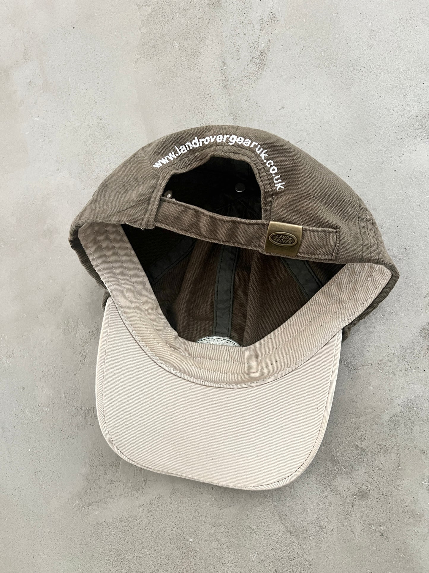 KHAKI LAND ROVER CAP - 2000S