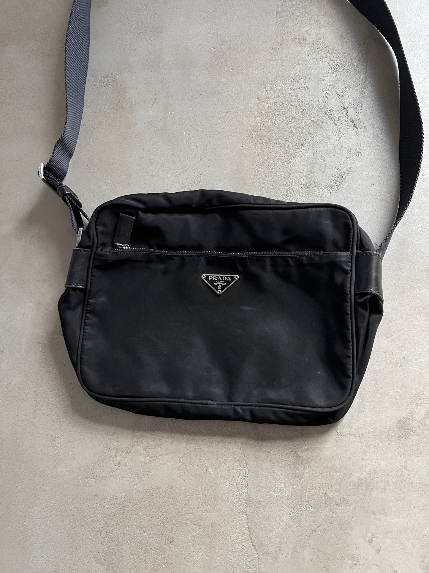 BLACK PRADA BAG - 2000S
