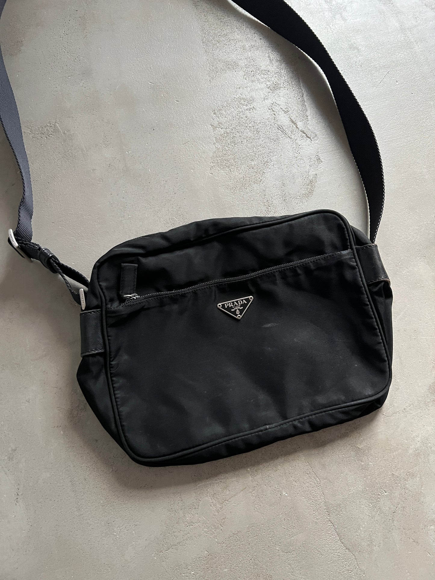 BLACK PRADA BAG - 2000S