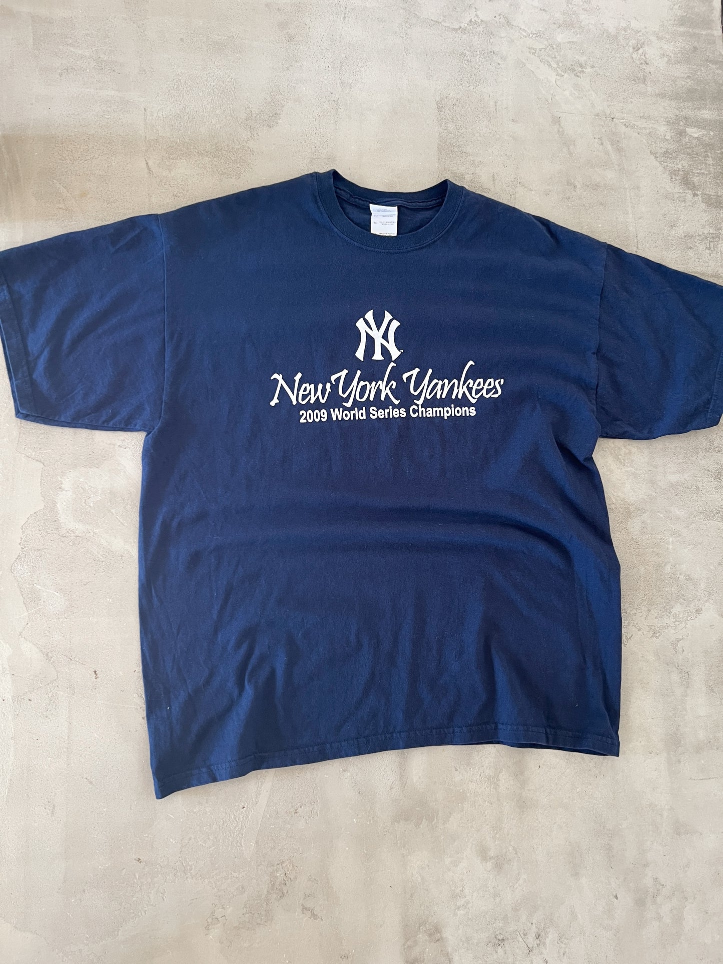 NAVY YANKEES TEE - 2000S - XL