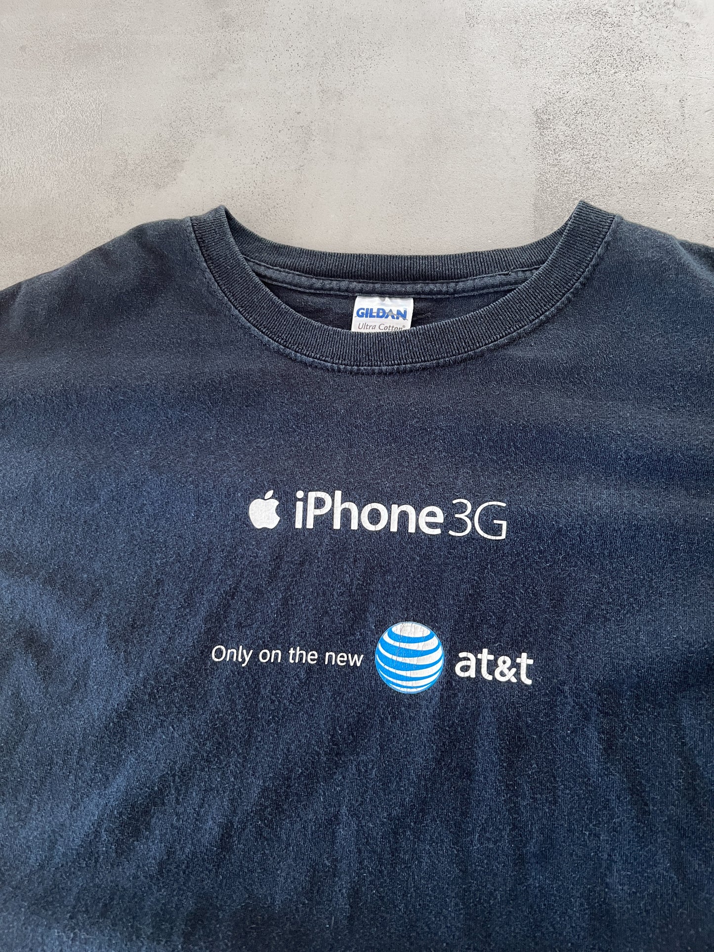 FADED BLACK APPLE IPHONE TEE - 2000S - L
