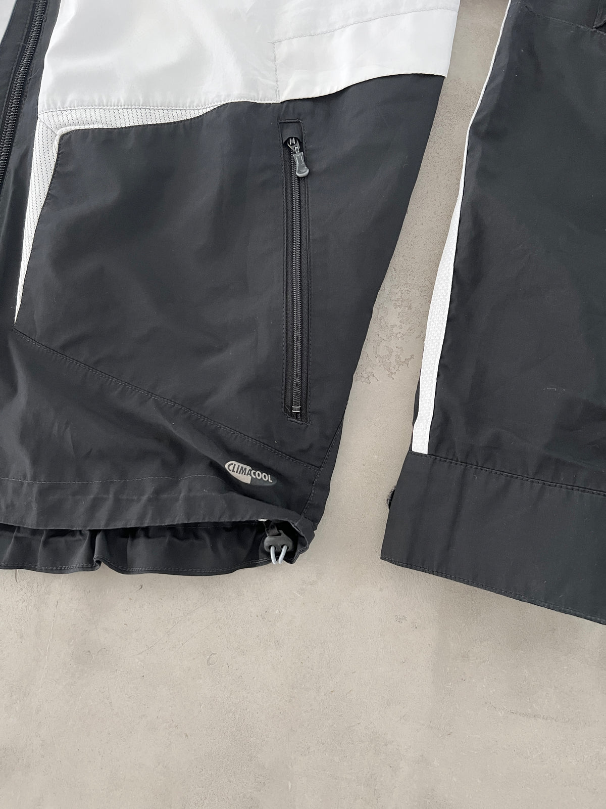 WHITE REAL MADRID JACKET - 2000S - M