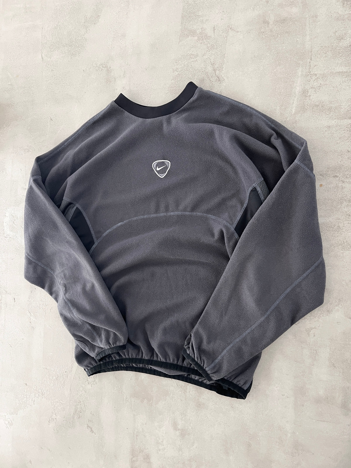 GREY NIKE FLEECE SWEATER - 2000S - M/S