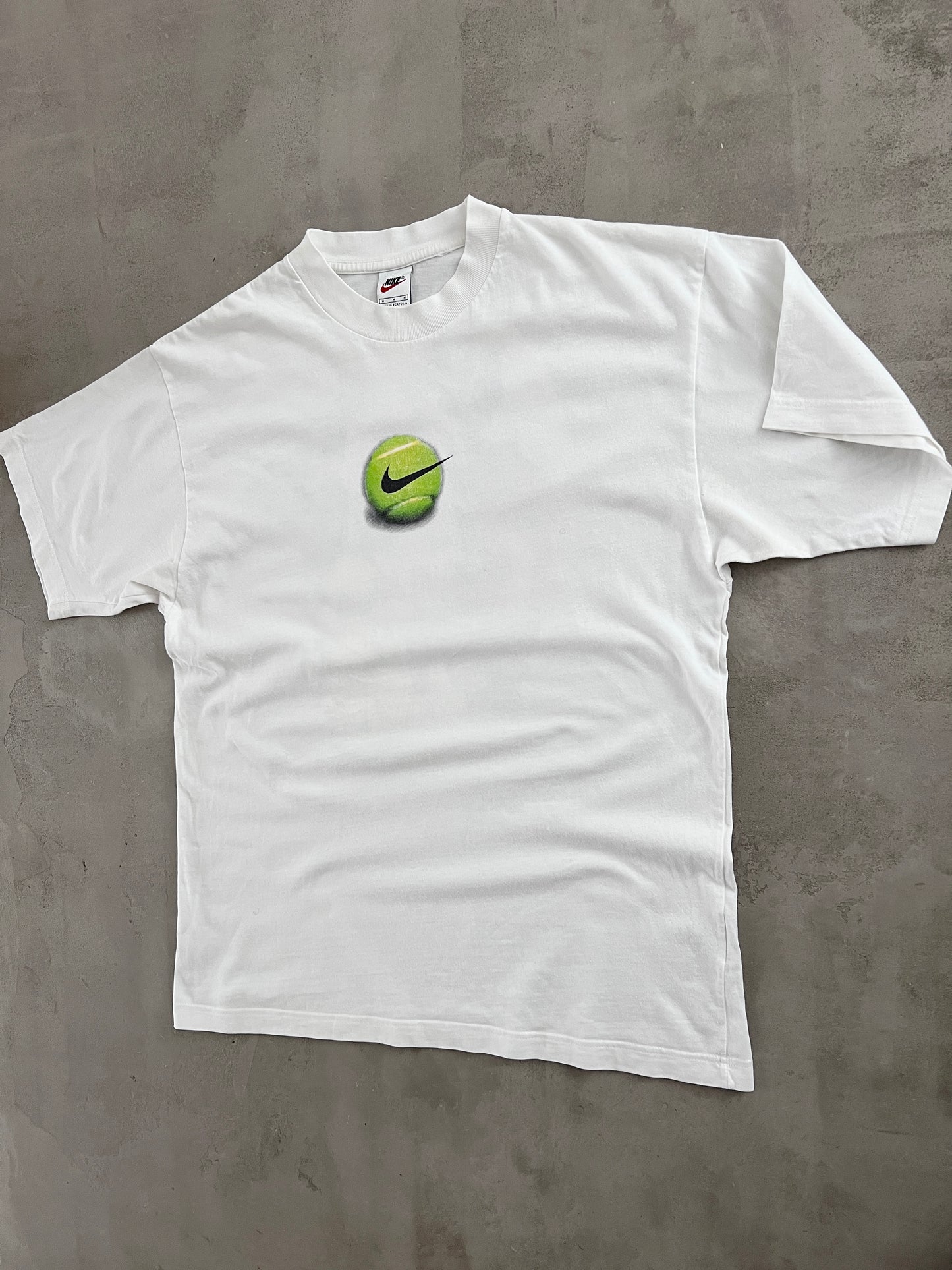 WHITE NIKE AGASSI TENNIS TEE - 1990S - L