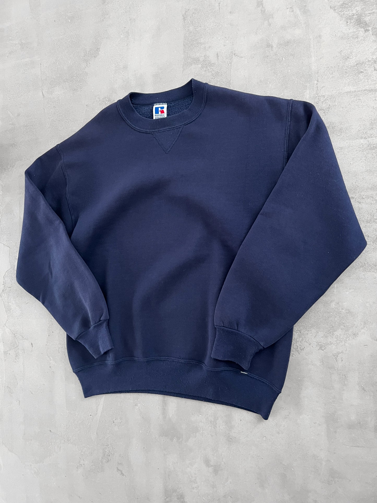 NAVY RUSSELL SWEATER - 1990S - L/M
