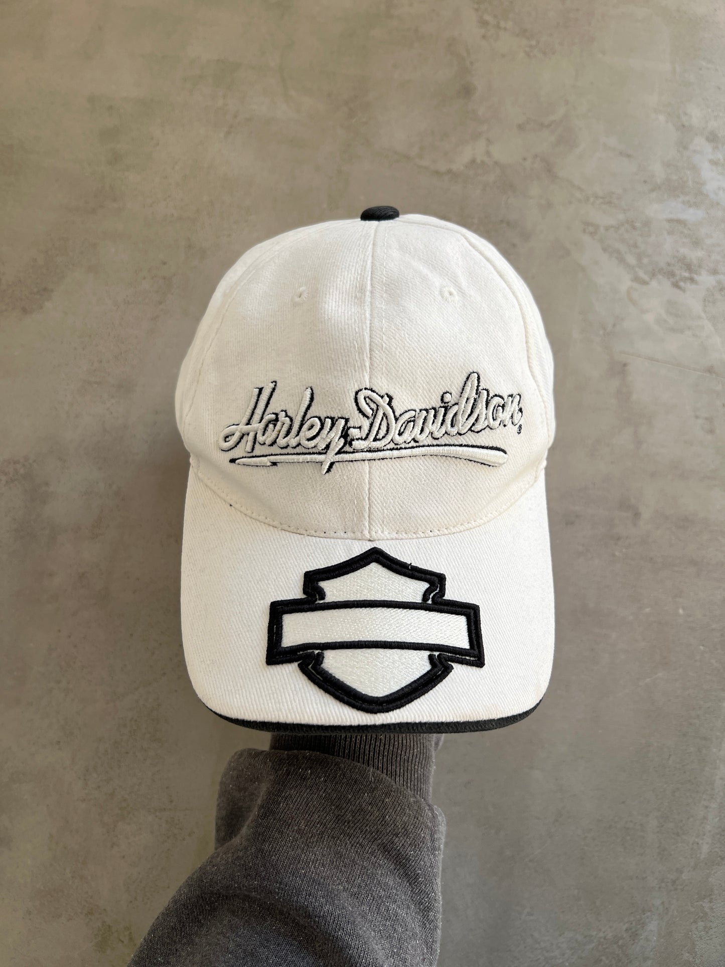 WHITE HARLEY DAVIDSON CAP - 1990S