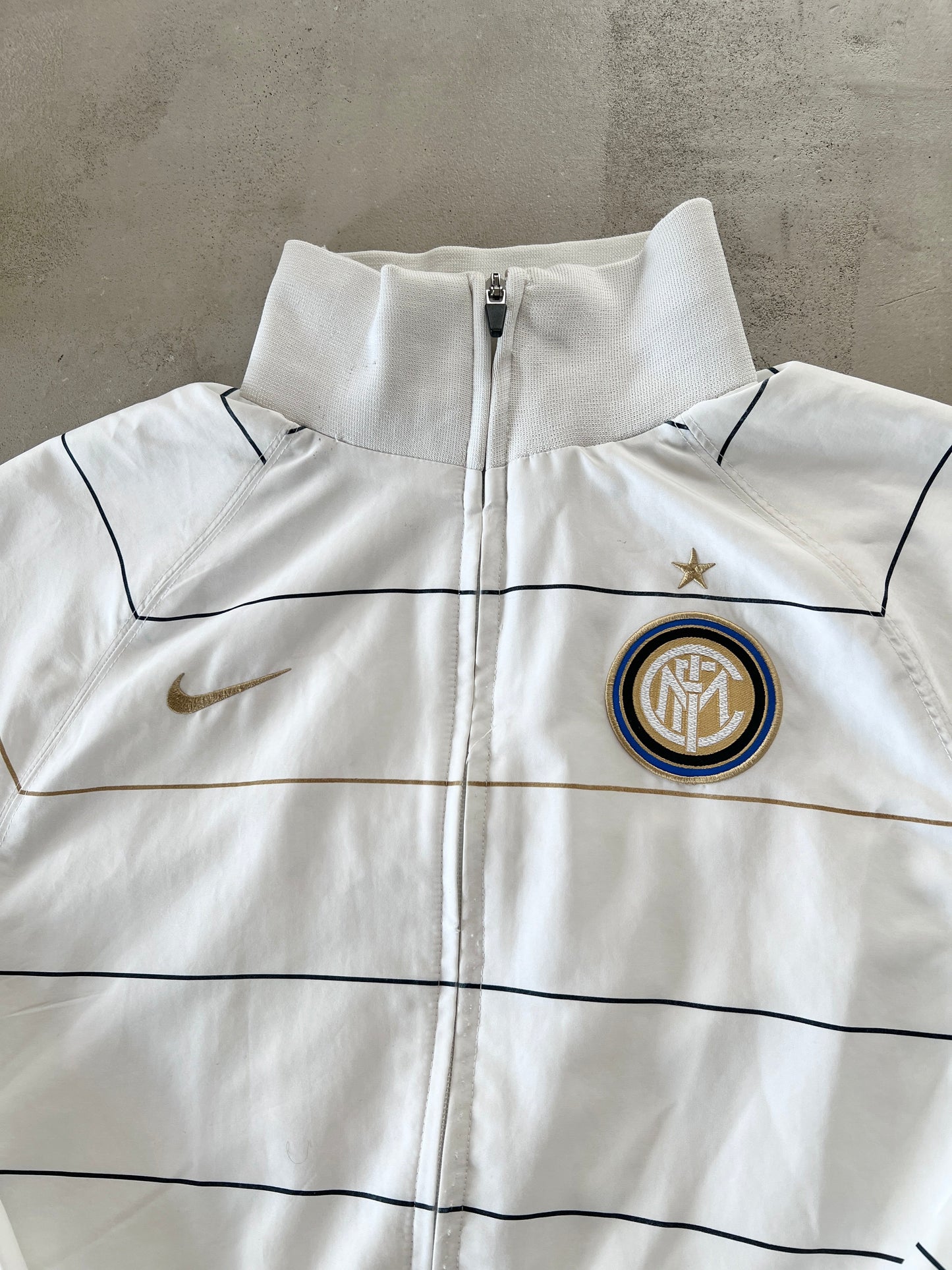 WHITE/NAVY INTER MILAN TRACKSUIT - 2000S - L