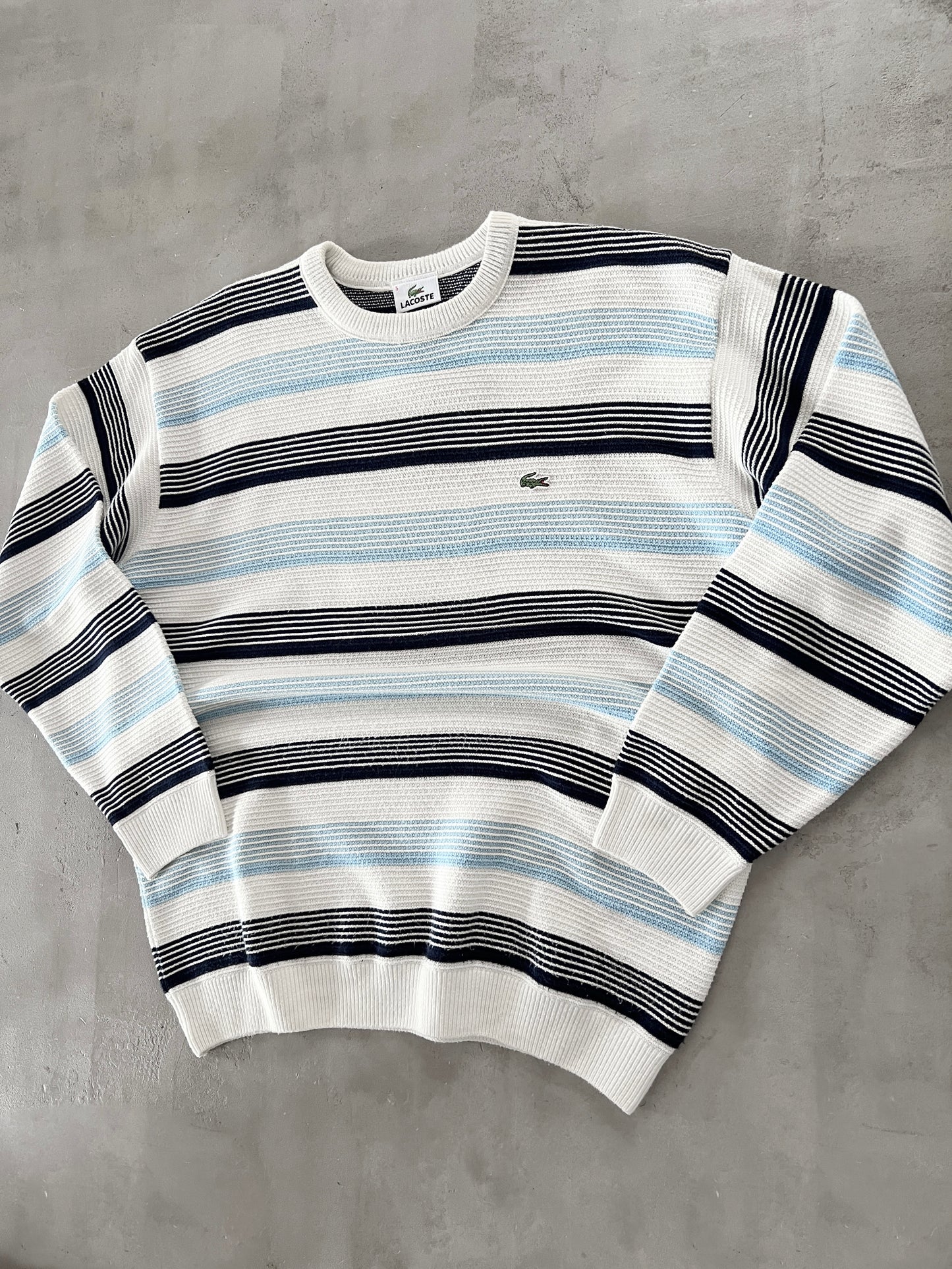 WHITE/BABY BLUE LACOSTE KNIT SWEATER - 2000S - L/M