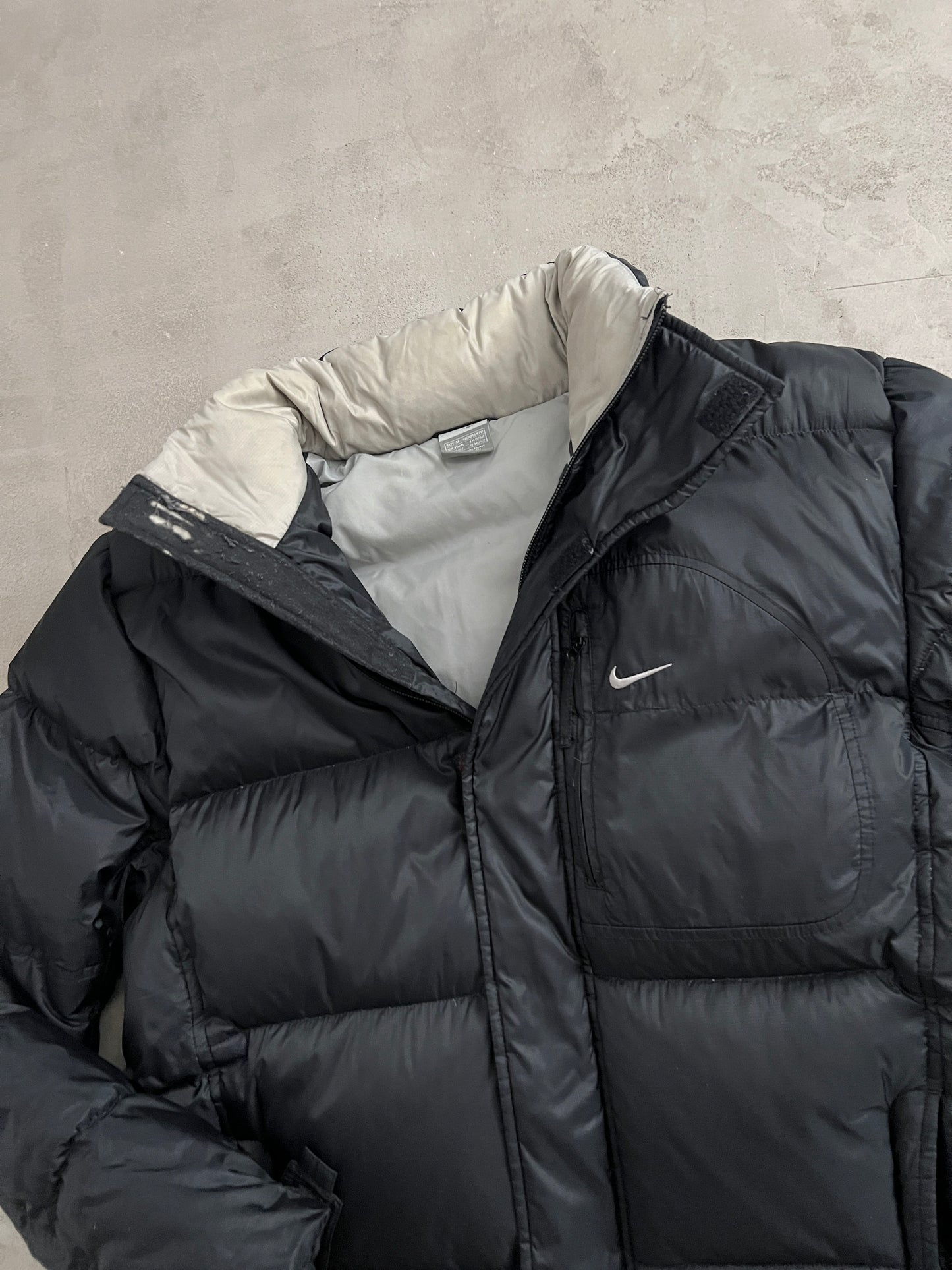BLACK NIKE PUFFER - 2000S - L/M