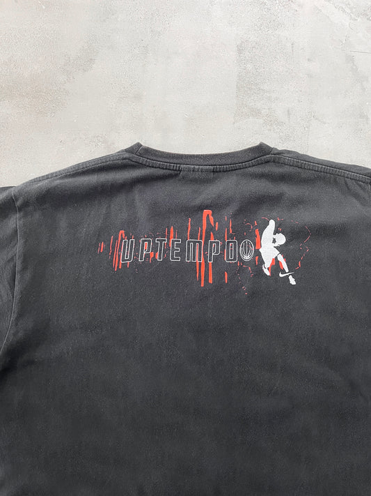 BLACK NIKE BASKETBALL TEE - 1990S - L