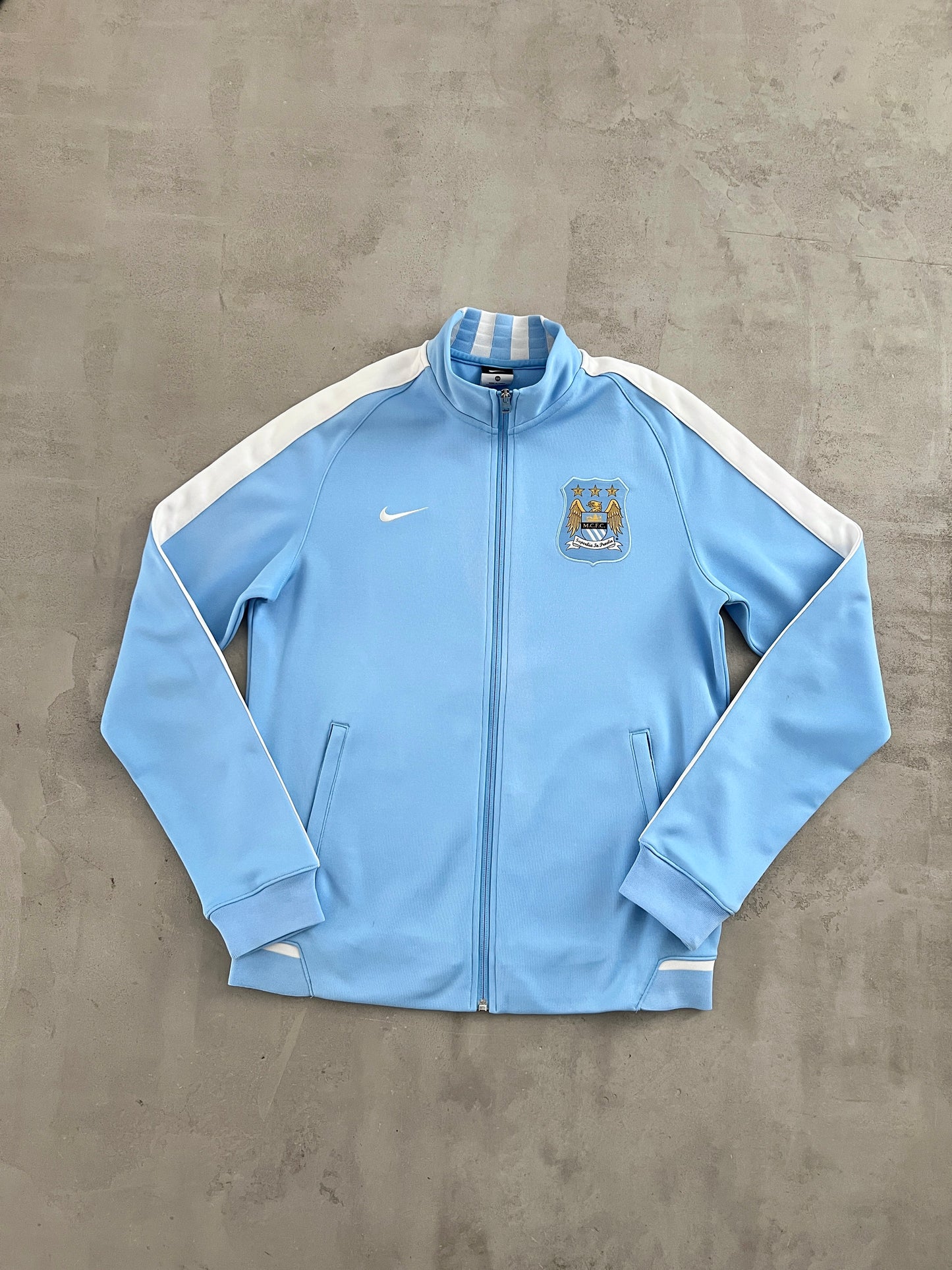 BABY BLUE MANCHESTER CITY NIKE JACKET - 2000S - M
