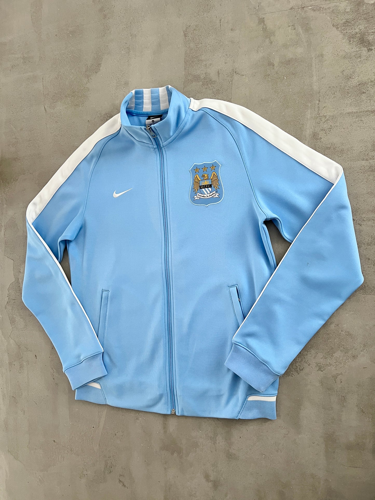 BABY BLUE MANCHESTER CITY NIKE JACKET - 2000S - M