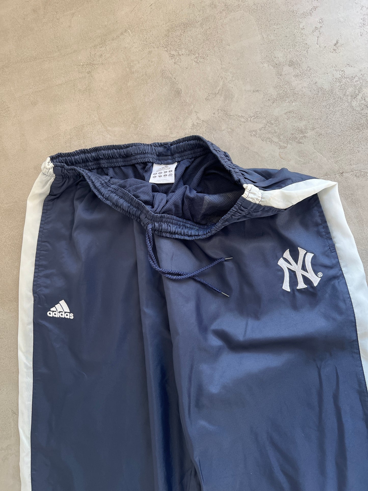 NAVY YANKEES TRACK PANTS - 2000S - XXL/XL
