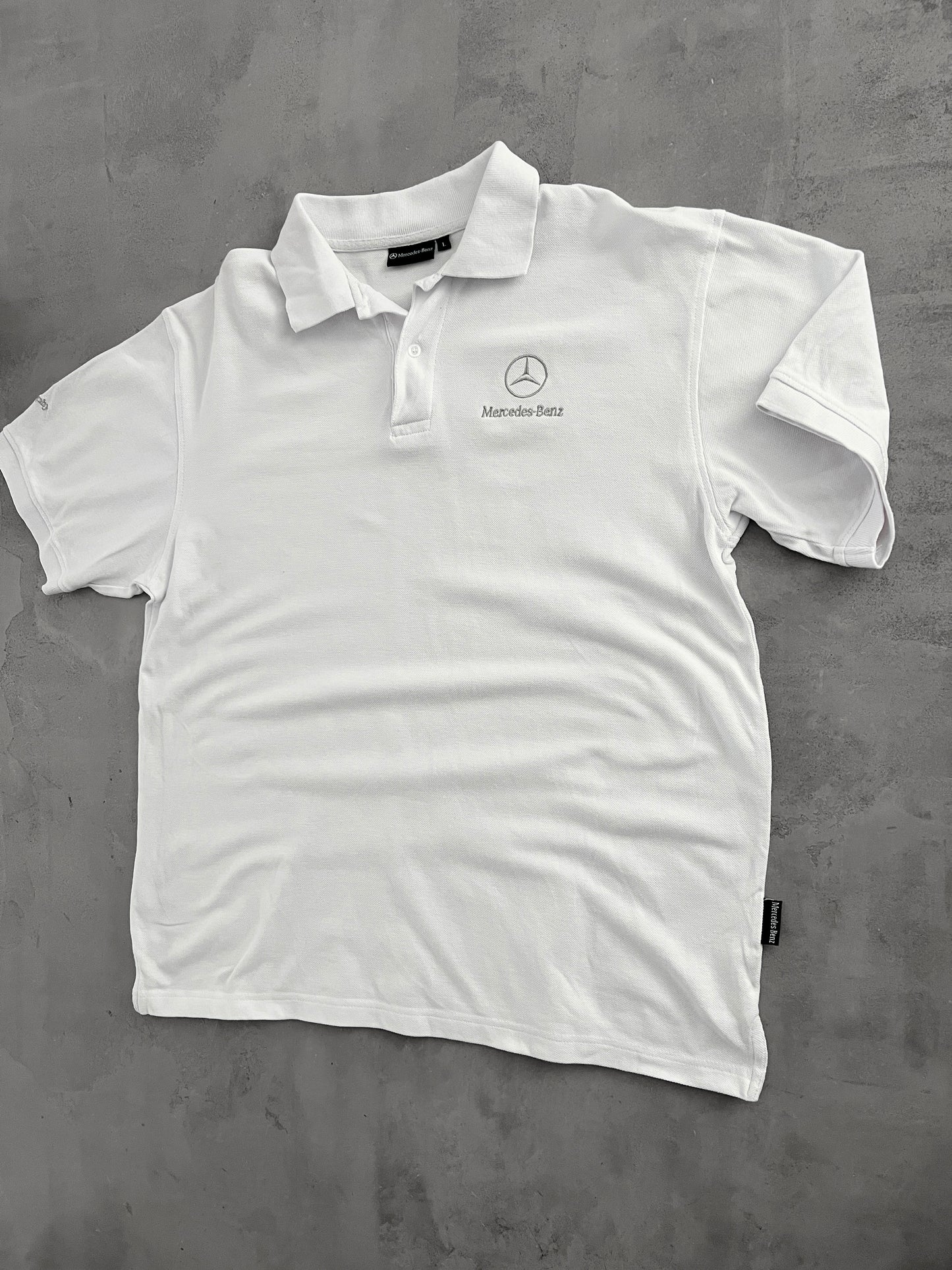 WHITE MERCEDES BENZ GOLF POLO - 2000S - L