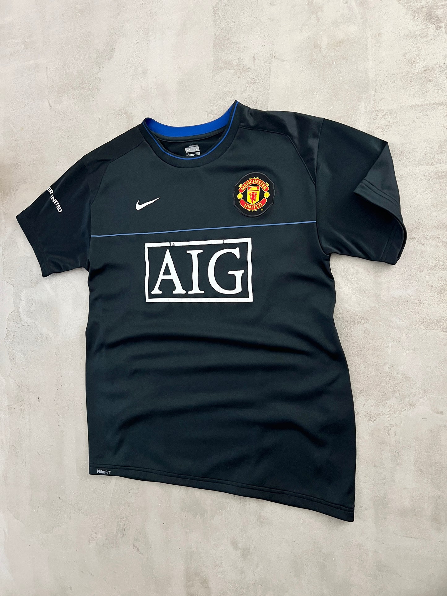 BLACK MANCHESTER UNITED NIKE JERSEY - 2000S - L/M