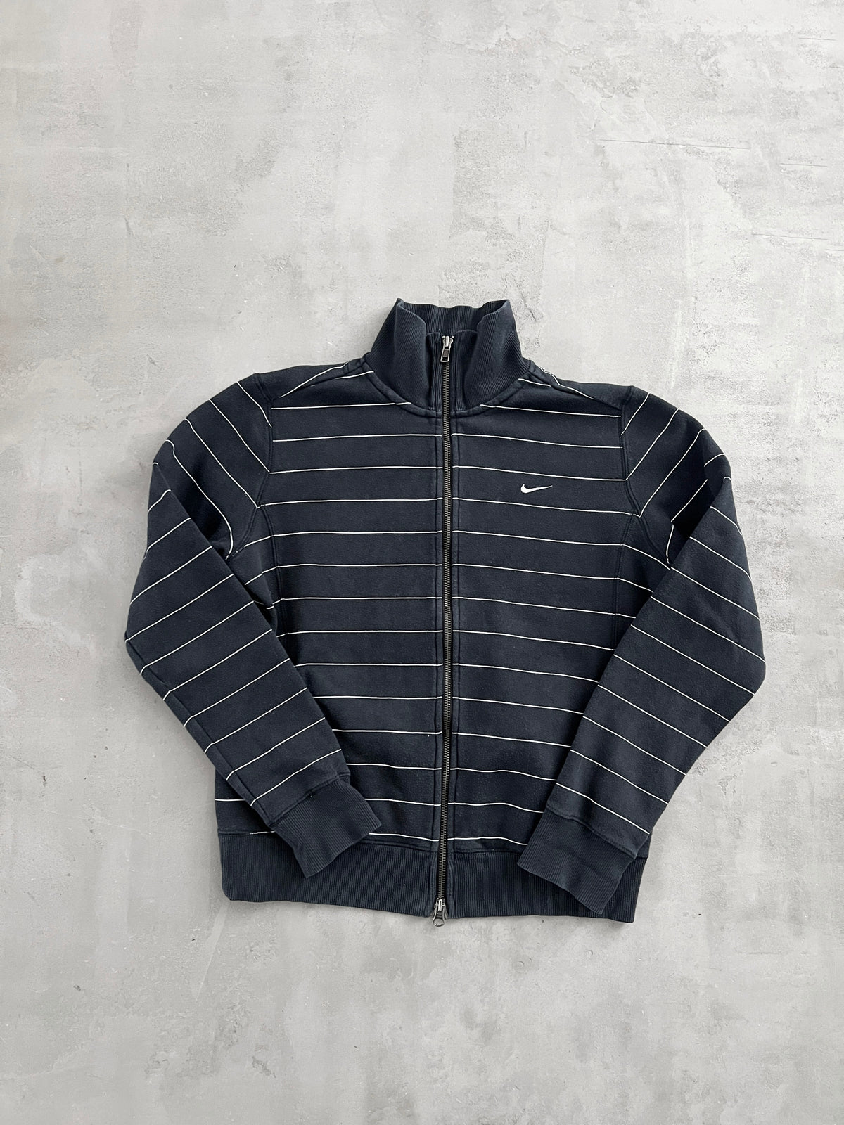 BLACK NIKE TRACK JACKET - 2000S - XS