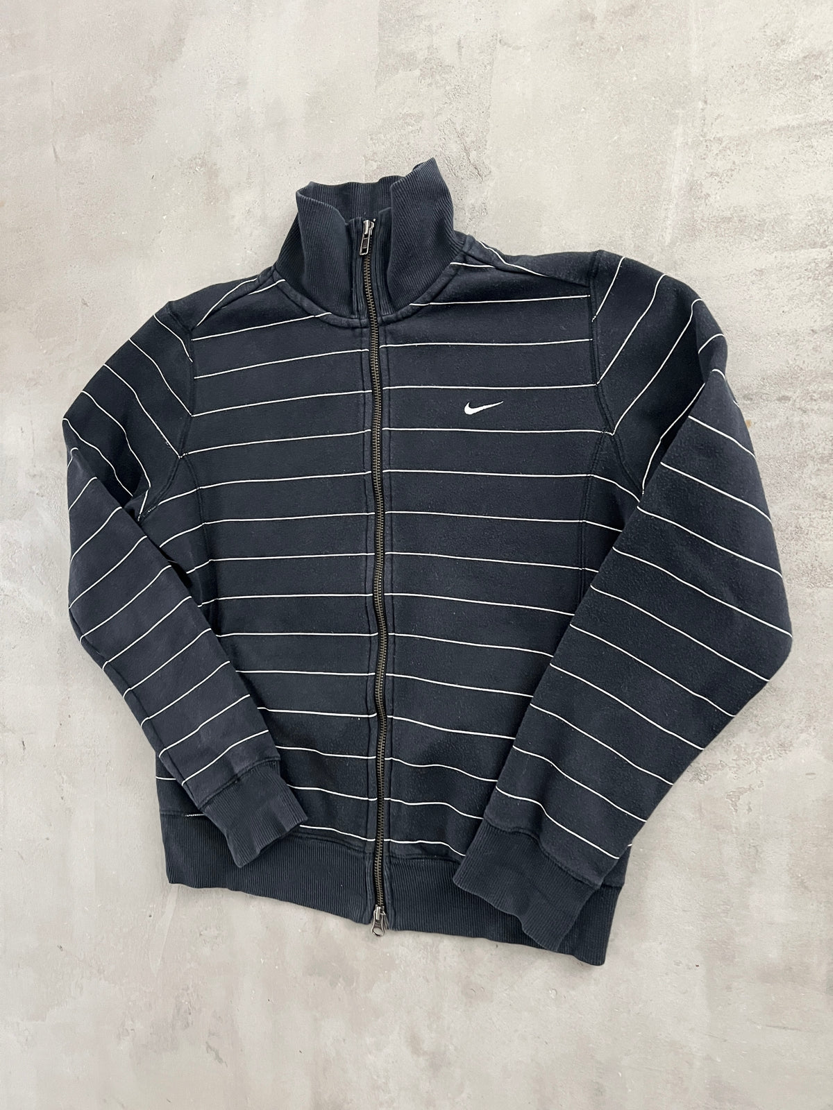BLACK NIKE TRACK JACKET - 2000S - XS