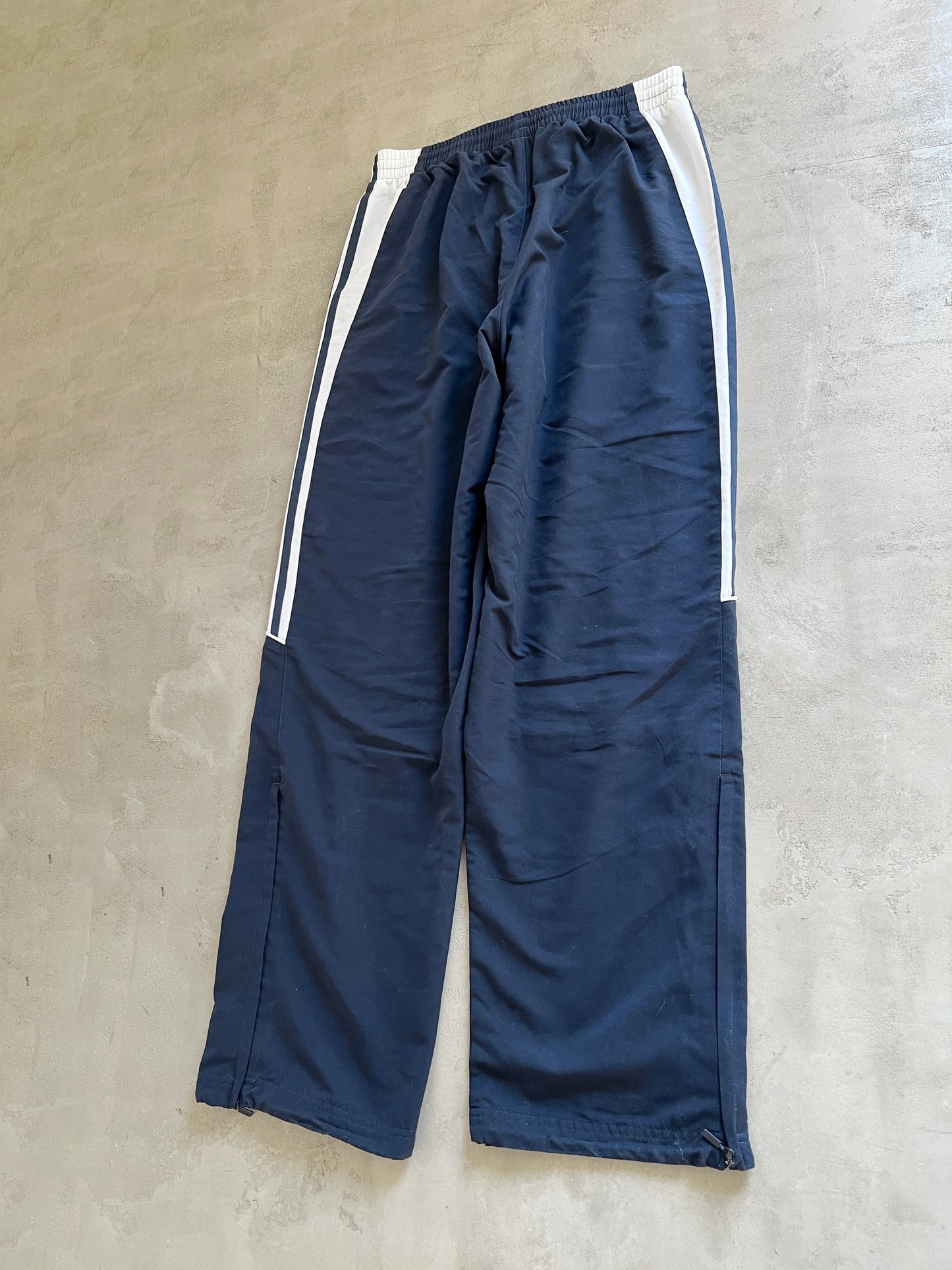 NAVY ADIDAS TRACK PANTS - 2000S - L