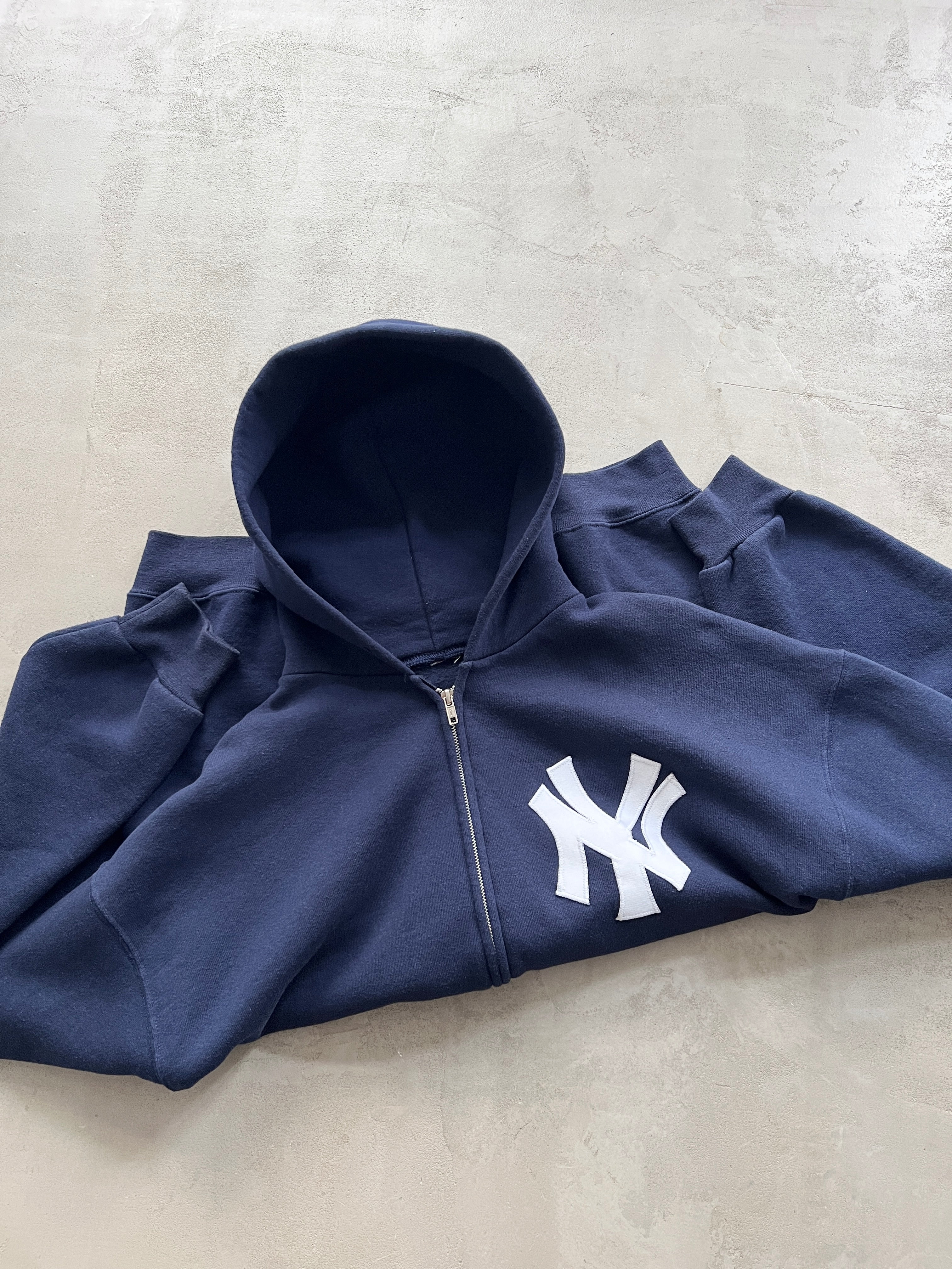 NAVY YANKEES RUSSELL ZIP UP HOODIE - 1990S - L/XL – secksales
