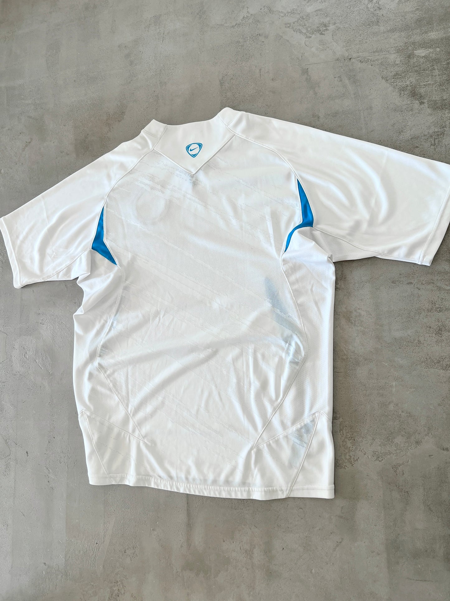 WHITE/BABY BLUE INTER MILAN NIKE JERSEY - 2000S - L