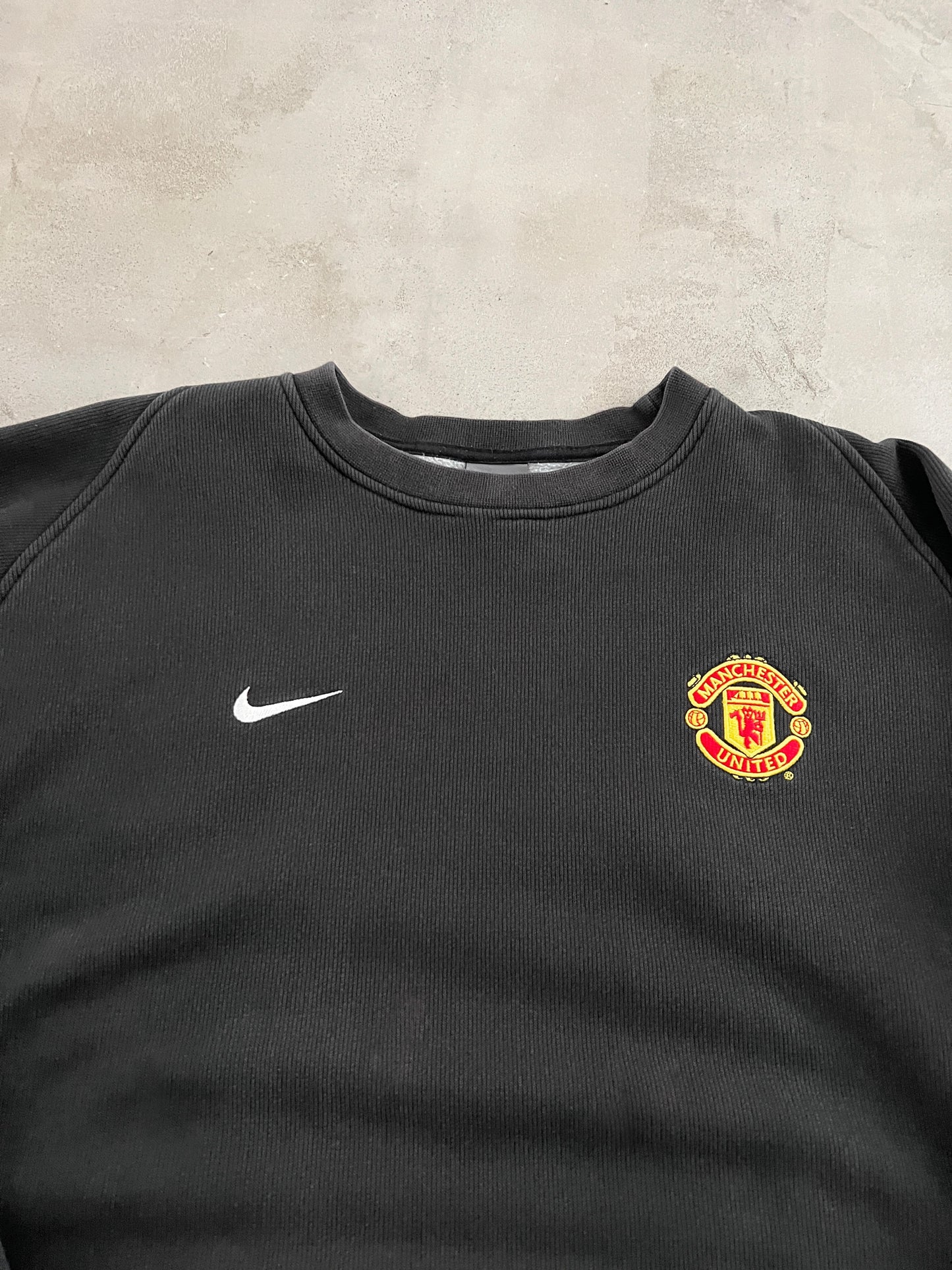 FADED BLACK MAN U NIKE SWEATER - 2000S - L