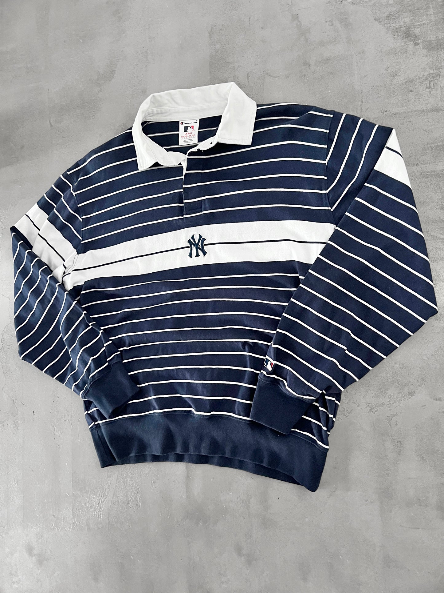 NAVY/WHITE YANKEES LONGSLEEVE - 2000S - L/XL