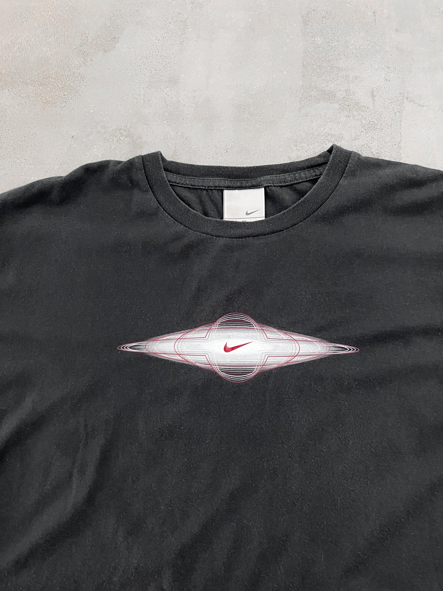 BLACK NIKE TEE - 1990S - XL
