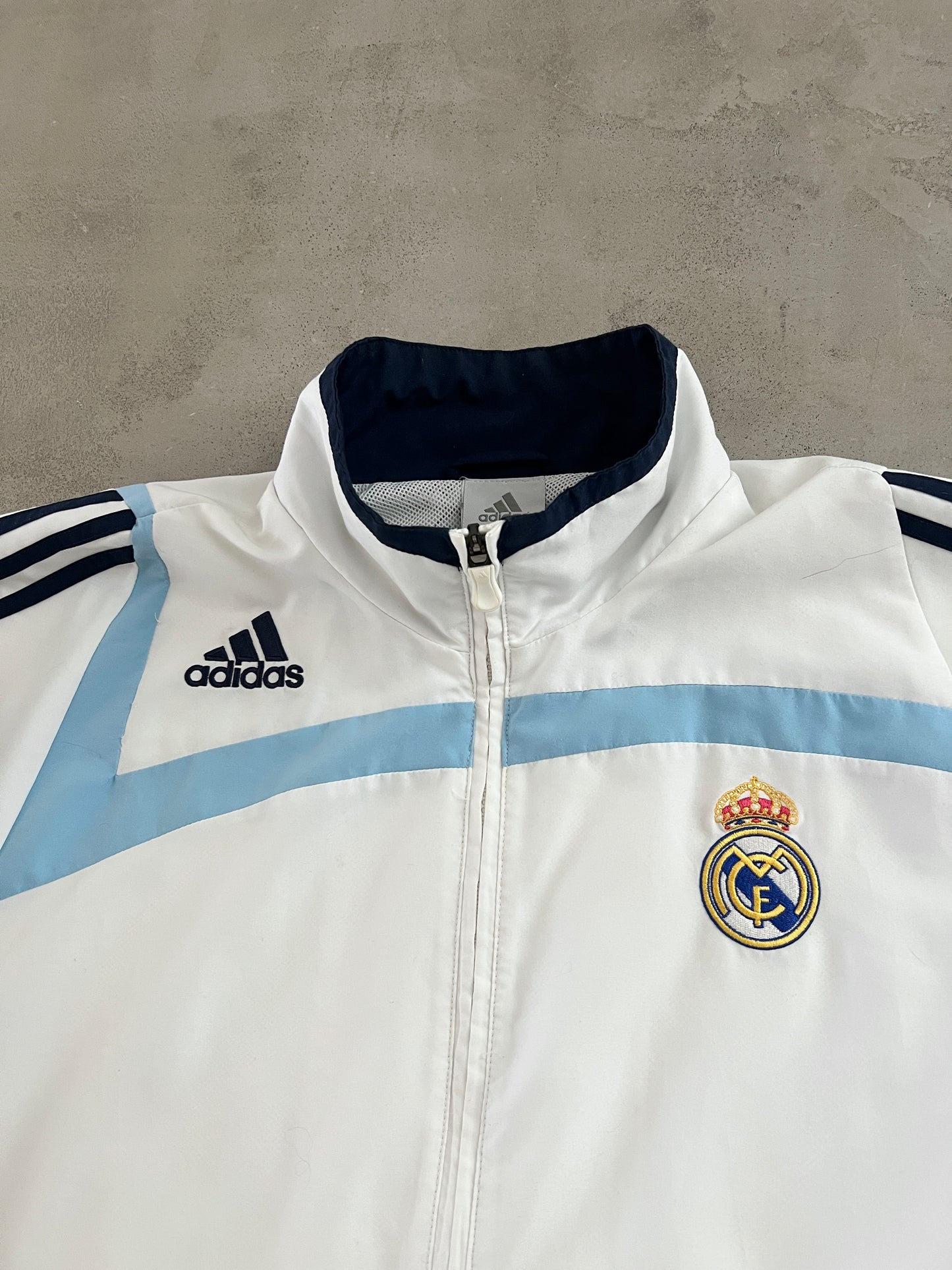 WHITE REAL MADRID JACKET - 2000S - M/L