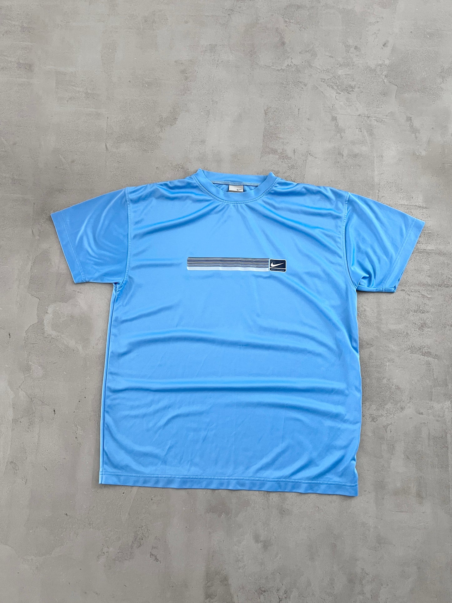 BABY BLUE NIKE TEE - 2000S - L