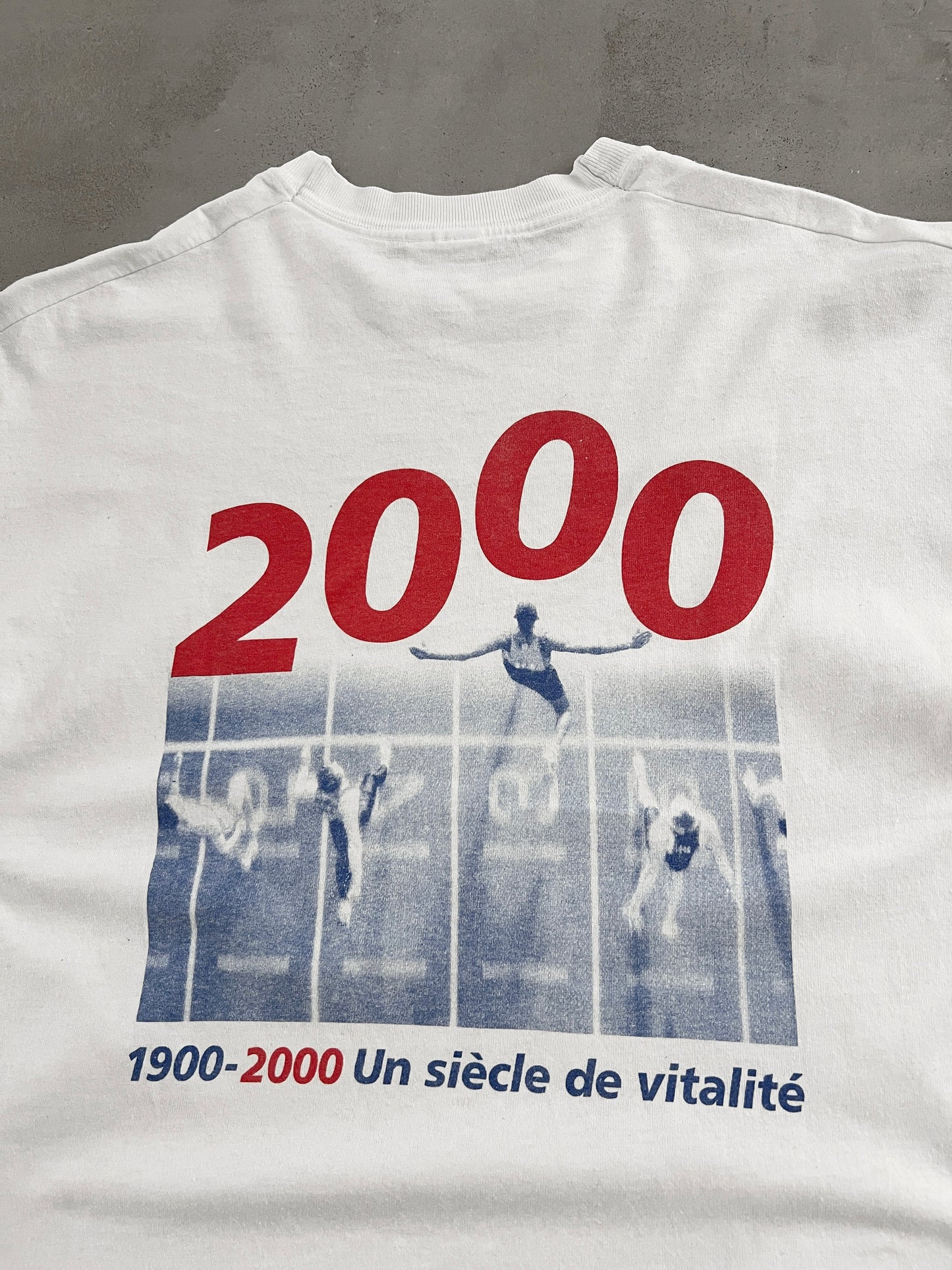 WHITE VITTEL WATER MARATHON TEE - 2000S - M