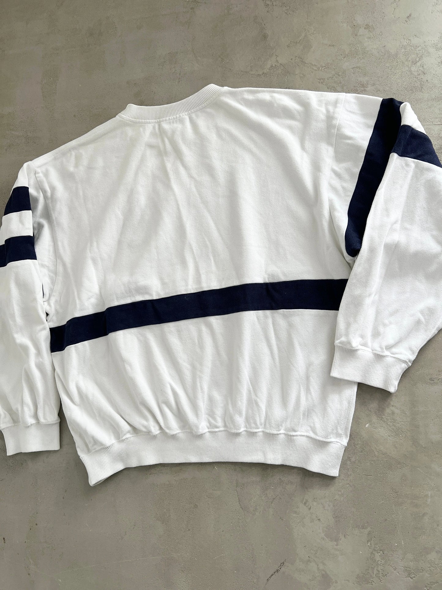 WHITE/NAVY LACOSTE SAILING SWEATER - 1990S - S