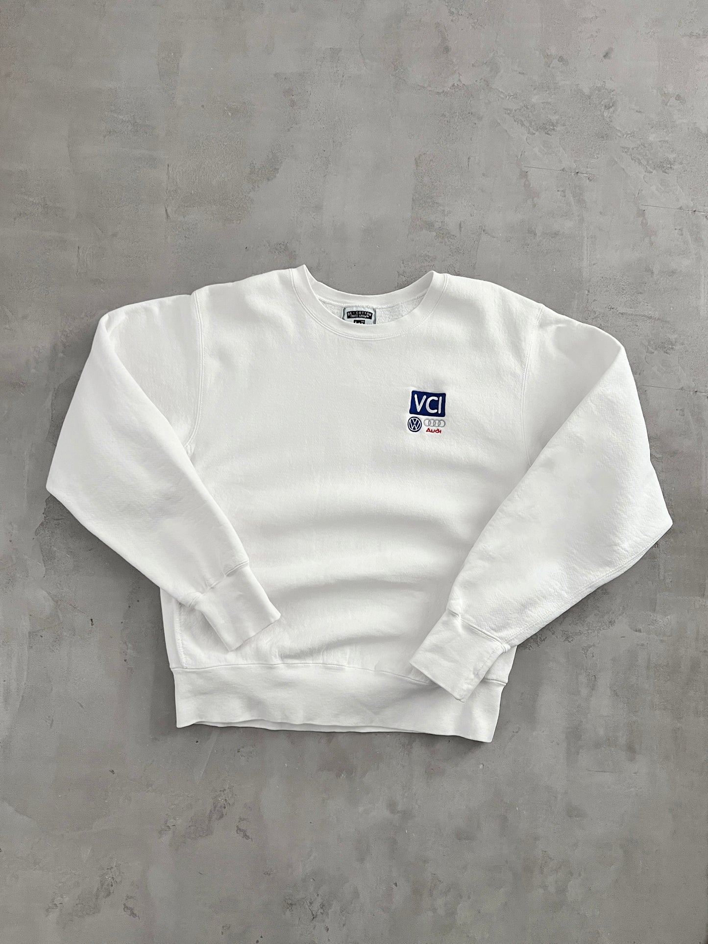 WHITE AUDI X VW SWEATER - 1990S - XL/L