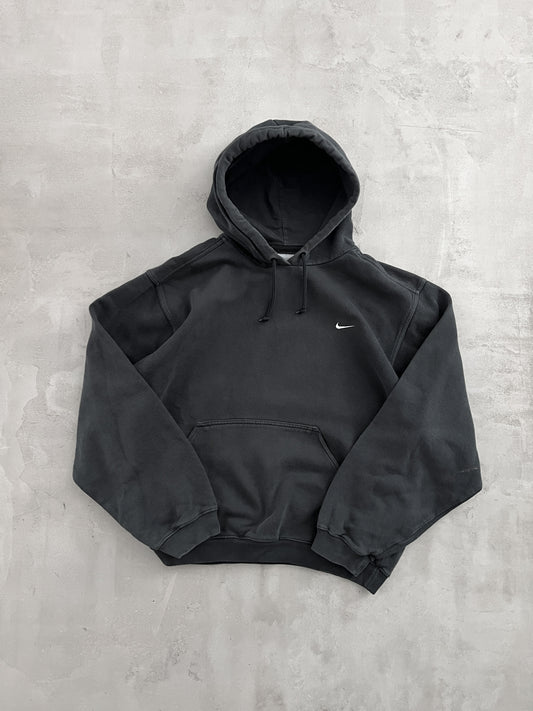 FADED BLACK NIKE HOODIE - 2000S - M/S