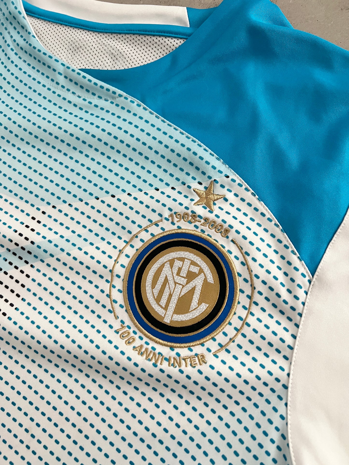 WHITE INTER MILAN NIKE JERSEY - 2000S - M