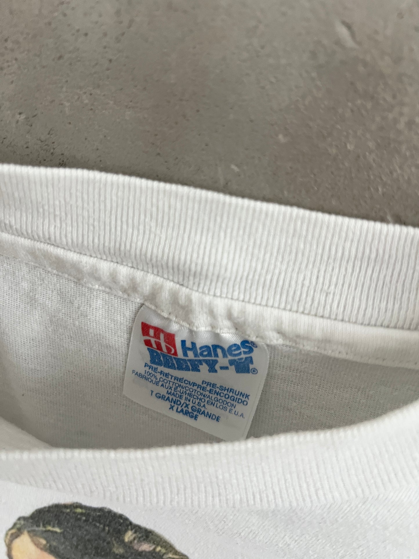WHITE LUCKY STRIKE CIGARETTES TEE - 1990S - XL